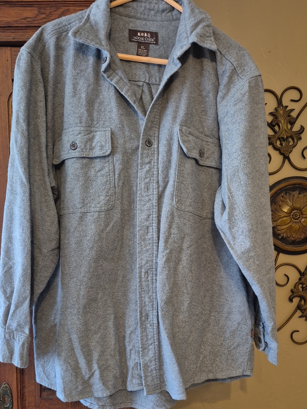 Moose Creek Men's Light Gray Button-Up Shirt Jacket